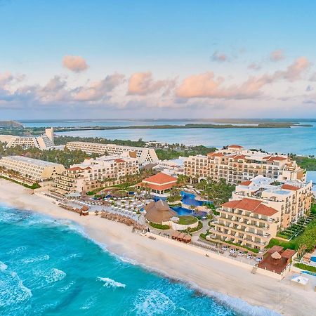فندق فييستا أميريكانا كونديسا كانكون - شامل كلياً المظهر الخارجي الصورة Aerial view of the resort