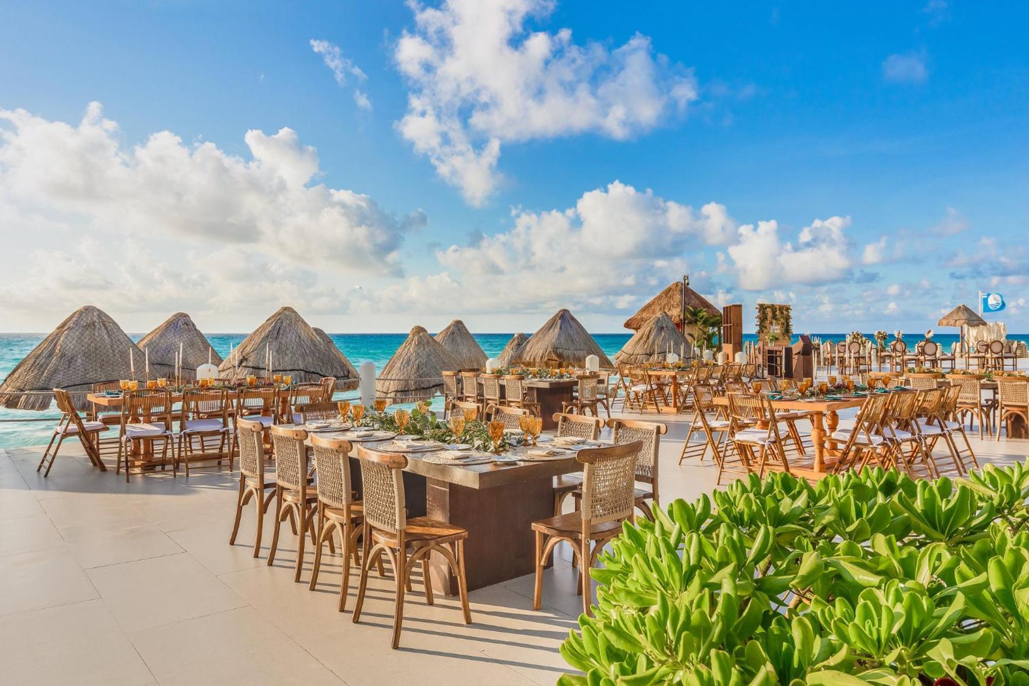 فندق فييستا أميريكانا كونديسا كانكون - شامل كلياً المظهر الخارجي الصورة The beach at the resort